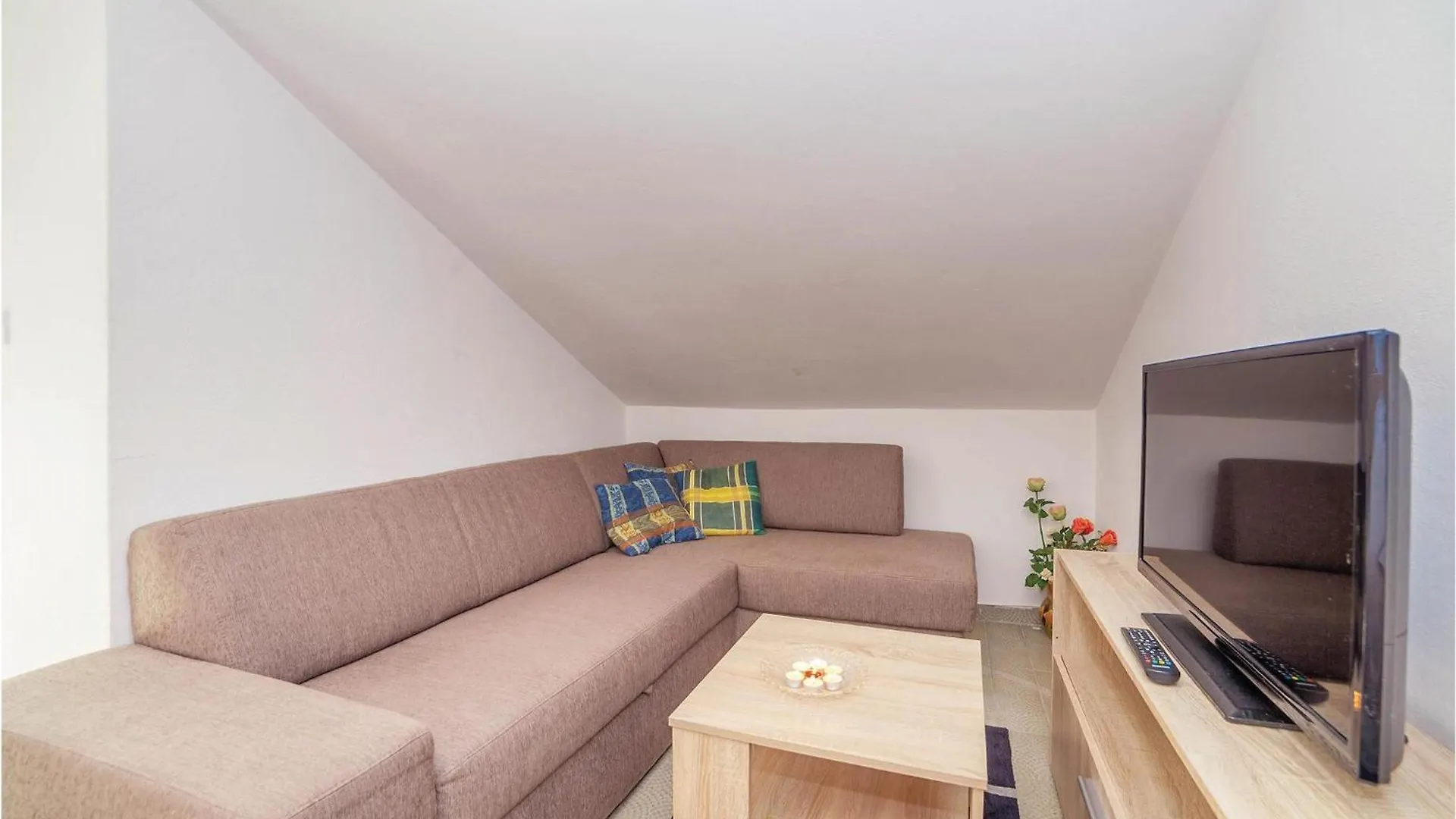 2 Bedroom Amazing Apartment In Crikvenica 0*,  Chorwacja